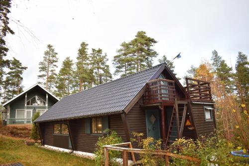 Nice holiday home in Hokensas nature reserve