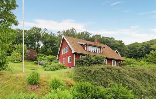 Nice Home In Bstad With Kitchen