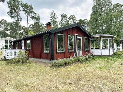 Cozy cottage by a lovely family bath at Okno