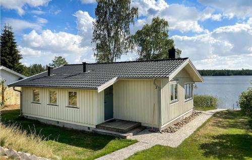 2 Bedroom Lovely Home In Vaggeryd